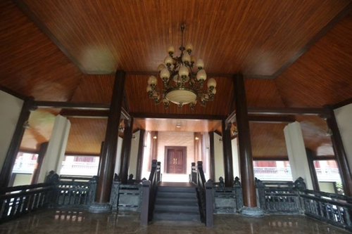 Nhà khách 5 sao toàn gỗ quý ở chùa bái đính