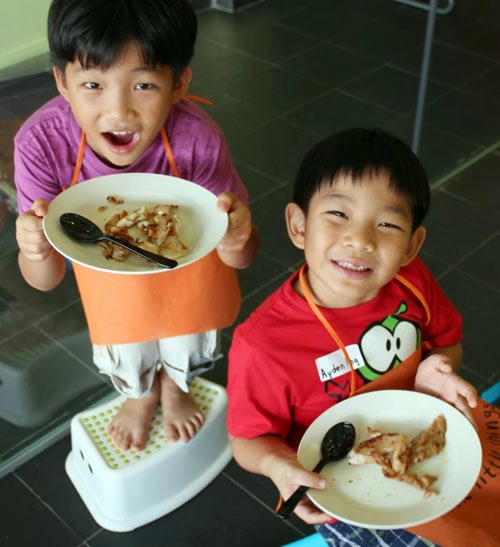 Nhật ký đưa con đi học nấu ăn tại singapore