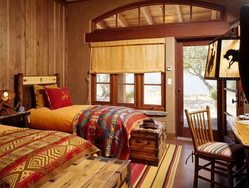 Nóng bừng phòng ngủ gỗ cho mùa đông không lạnh