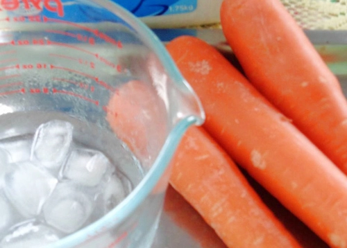 Nước ép cà rốt vừa mát lại bổ
