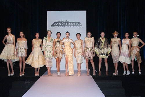 Project runway tập 2 top 12 thi nhau làm trang phục từ cây ngô