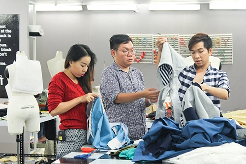 Project runway tập 5 ba thí sinh bị loại trong tiếc nuối