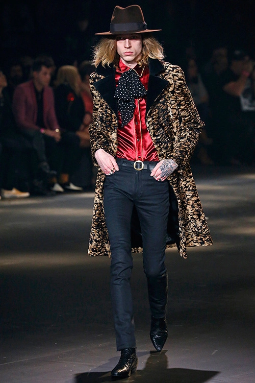 Saint laurent tung ra bst mùa thu chiều lòng mọi giới tính