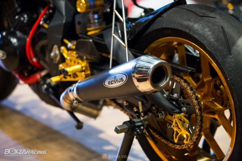 Triumph street triple 675 siêu ấn tượng trong bản độ cafe racer