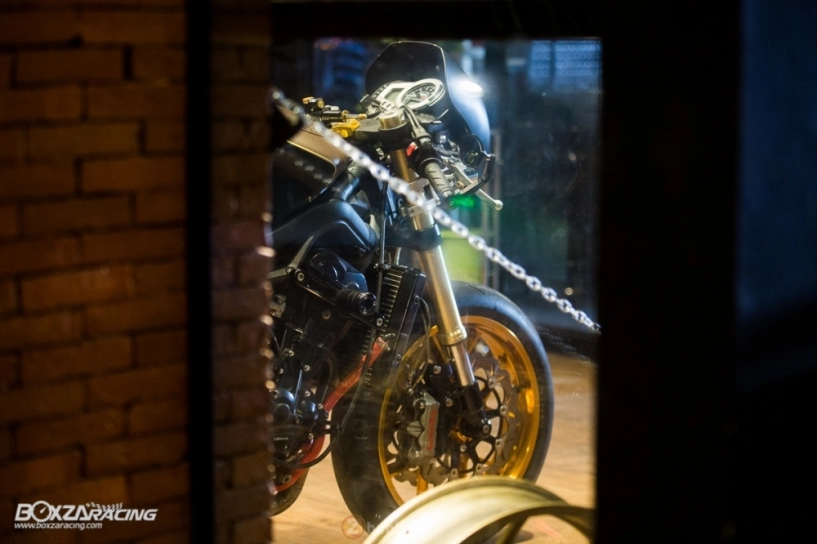 Triumph street triple 675 siêu ấn tượng trong bản độ cafe racer