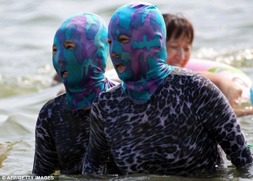 Trung quốc mặt nạ chống nắng độc lạ hút chị em phụ nữ