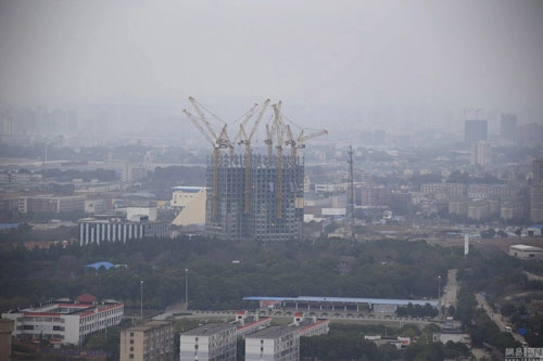 Trung quốc sửng sốt tòa nhà 57 tầng xây trong 19 ngày