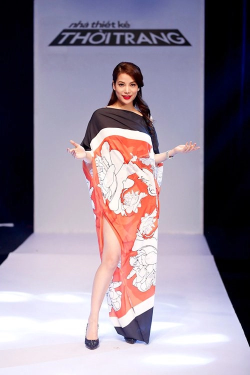 Trương ngọc ánh váy áo thất thường tại project runway 2015