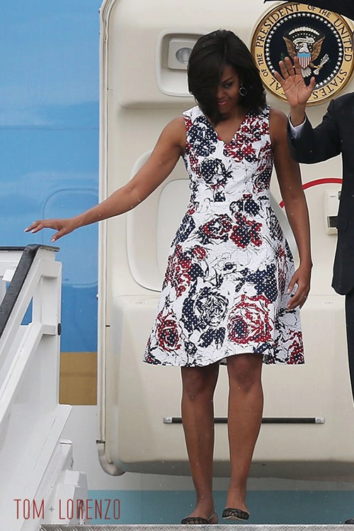 Váy của phu nhân obama lại cháy hàng