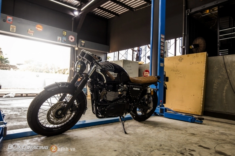 Vẻ đẹp lãng tử đầy lôi cuốn từ chiếc triumph bonneville t100 độ cafe racer