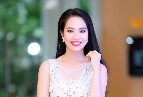 Vũ mạnh cường bảnh bao bên top 5 hh biển dương kim ánh