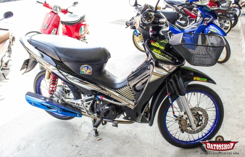 Wave 125i độ đầy phong cách của biker thái lan