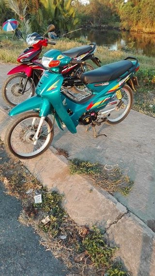 Wave 50cc được dọn lại leng keng với bộ máy 110 mạnh mẽ