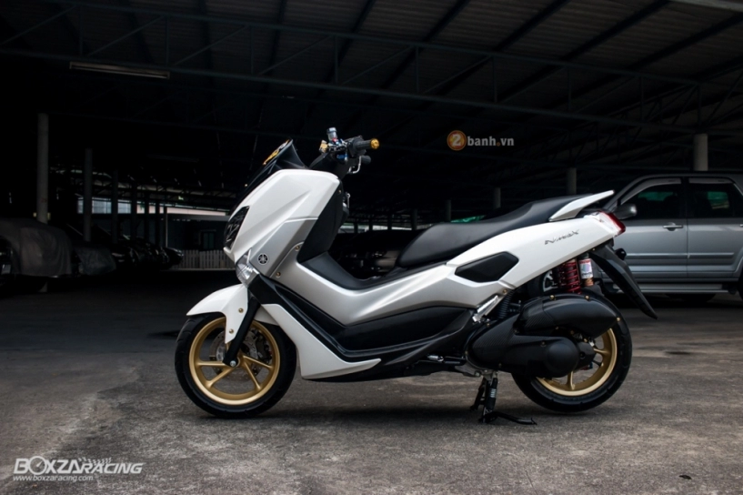 Yamaha nmax đầy sang trọng cùng dàn đồ chơi hàng khủng