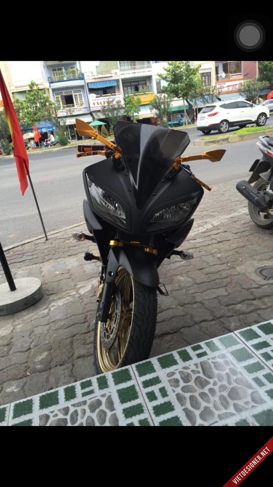 Yamaha r15 ver special màu đen mâm đồng