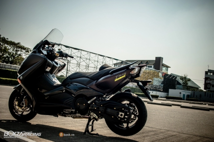 Yamaha t-max độ khủng đầy phong cách của biker thái lan