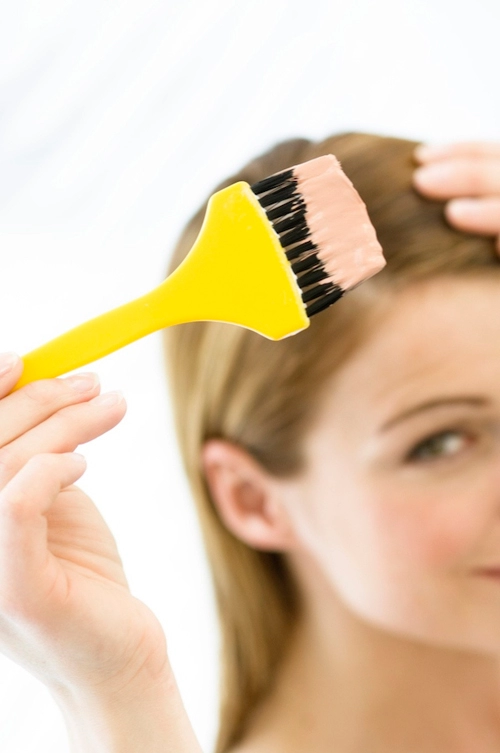 4 rắc rối hay gặp khi tự nhuộm tóc tại nhà