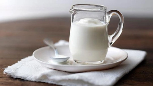 5 mẹo thần kỳ giúp da trắng sáng mịn màng nhờ sữa tươi