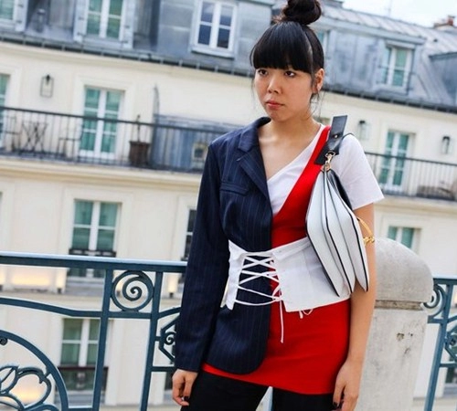 Áo khoác - vật bất ly thân của tín đồ ở paris fashion week