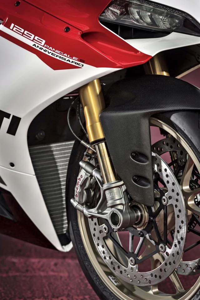 Cận cảnh ducati 1299 panigale s anniversario phiên bản đặc biệt kỷ niệm 90 năm