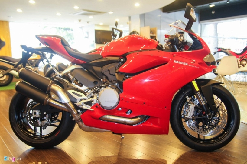 Cận cảnh ducati 959 panigale giá 592 triệu đồng tại việt nam