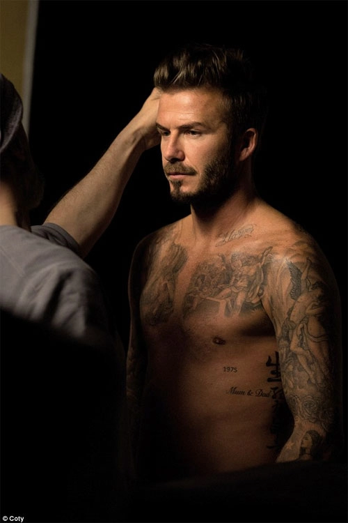 David beckham điển trai bán nude khi làm người mẫu