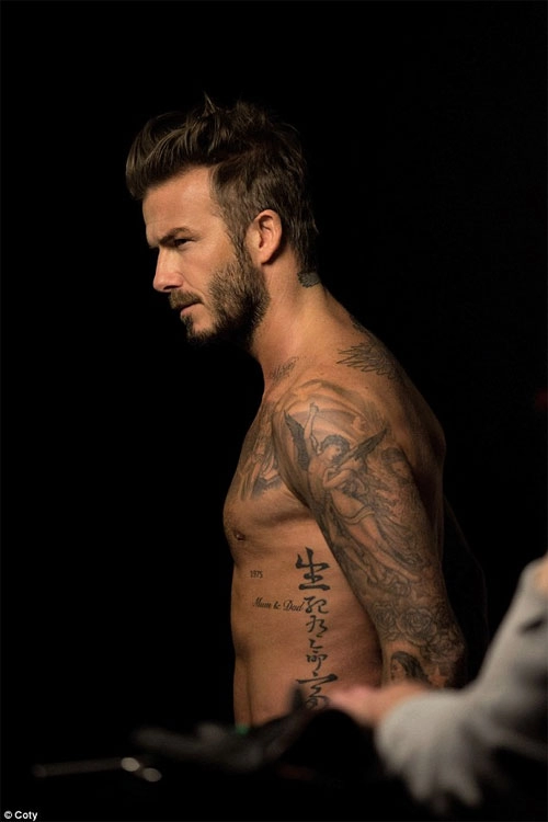 David beckham điển trai bán nude khi làm người mẫu