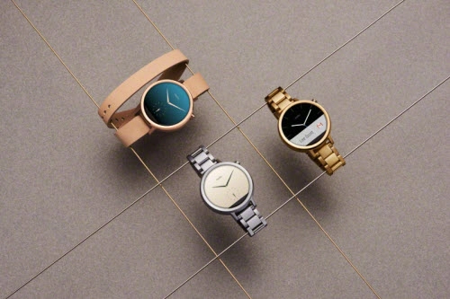 Đồng hồ thông minh moto 360 mới lộ diện tại ifa 2015