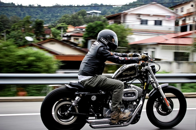 Hình ảnh nhóm caferacer ở kuala lumpur