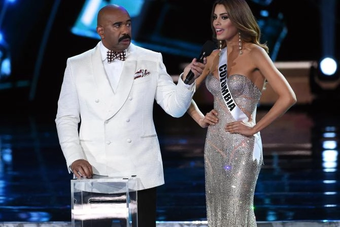 Hoa hậu colombia lên sóng talk show của mc tội đồ