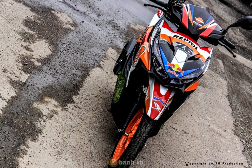 Honda click 125i cực chất trong dàn áo đấu phong cách repsol