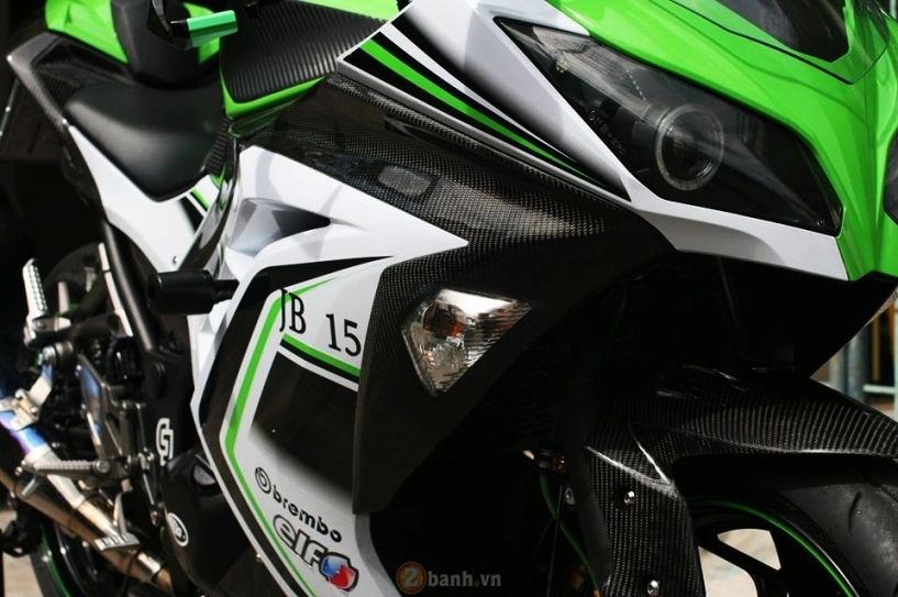 Kawasaki ninja 300 đẹp mắt với phiên bản độ cực chất