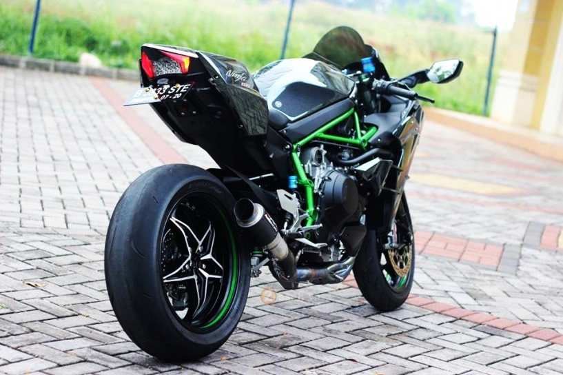 Kawasaki ninja h2 tuyệt đẹp trong bản độ cực chất đến từ indonesia