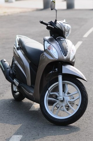 Kymco people 16fi xe tay ga quý phái bán với giá chỉ 45 triệu đồng