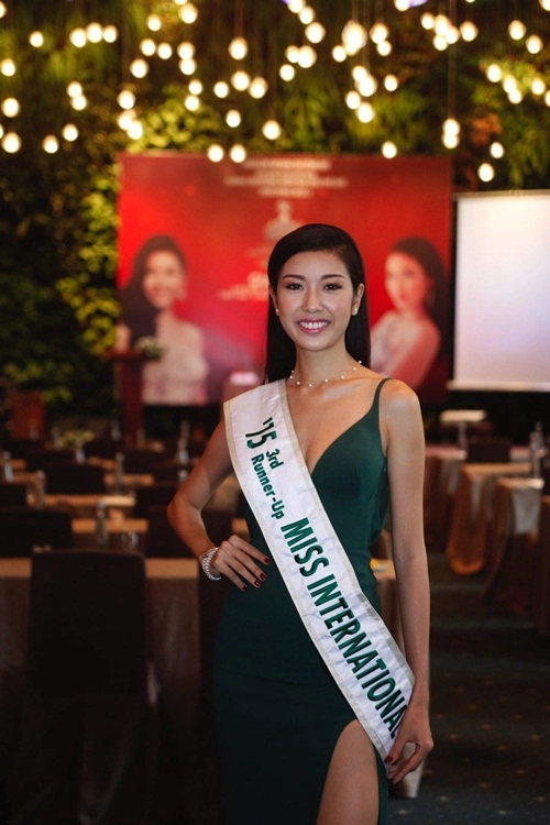 Lan khuê hội ngộ thúy vân trước thềm miss world 2015