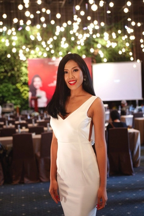 Lan khuê hội ngộ thúy vân trước thềm miss world 2015