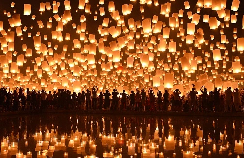 Lung linh lễ hội hoa đăng loy krathong ở thái lan