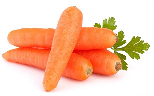 Những mẹo hay điều trị mụn trứng cá từ cà rốt