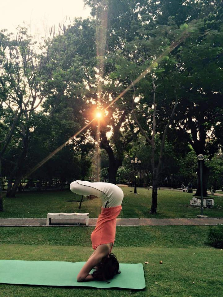Nữ tiếp viên hàng không giữ dáng nhờ tập yoga mỗi ngày