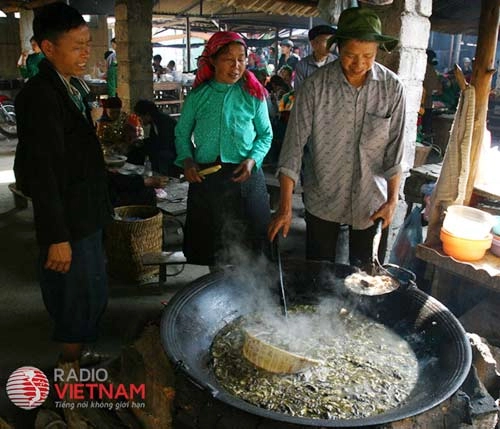 Sắc màu cuộc sống trên cao nguyên đá