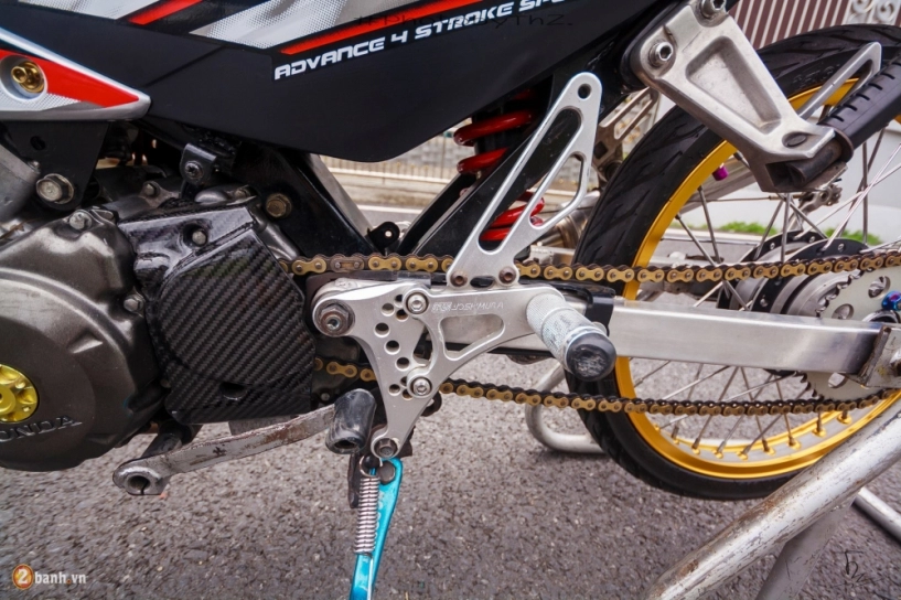 Sonic 125 trang bị khối động cơ dohc của biker thái