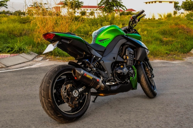 Sự hấp dẫn từ chiếc kawasaki z1000 phiên bản cũ