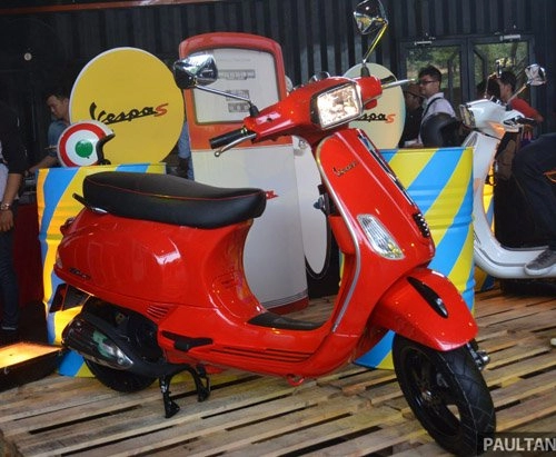 Vespa 125s 2016 vừa ra mắt với giá khoảng 60 triệu đồng