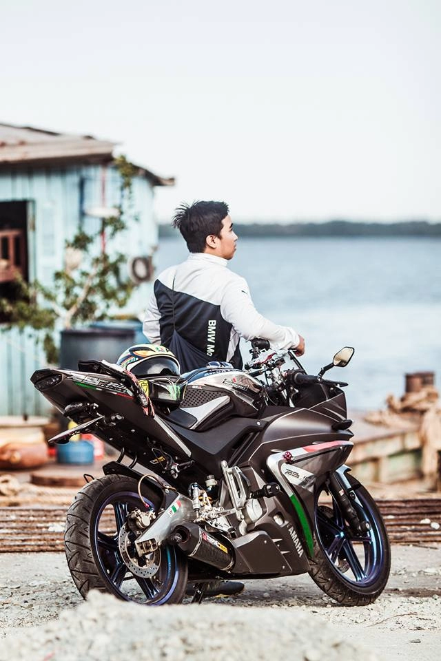 Yamaha r125 độ cá tính và nổi bật của biker trẻ sài thành