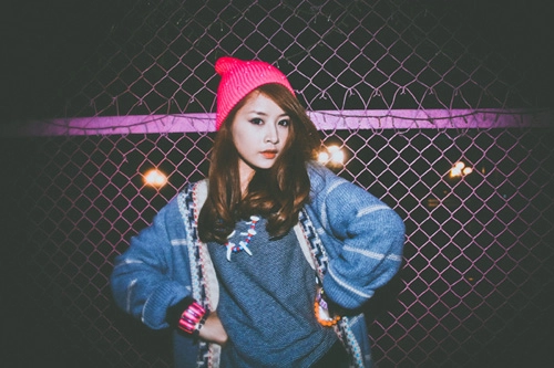 May mũ beanie xinh như của chi pu để đón mùa lễ hội