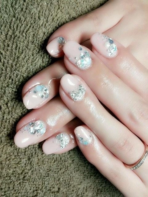 18 mẫu nail móng tay đẹp sang trọng quý phái cho cô dâu hot nhất 2016