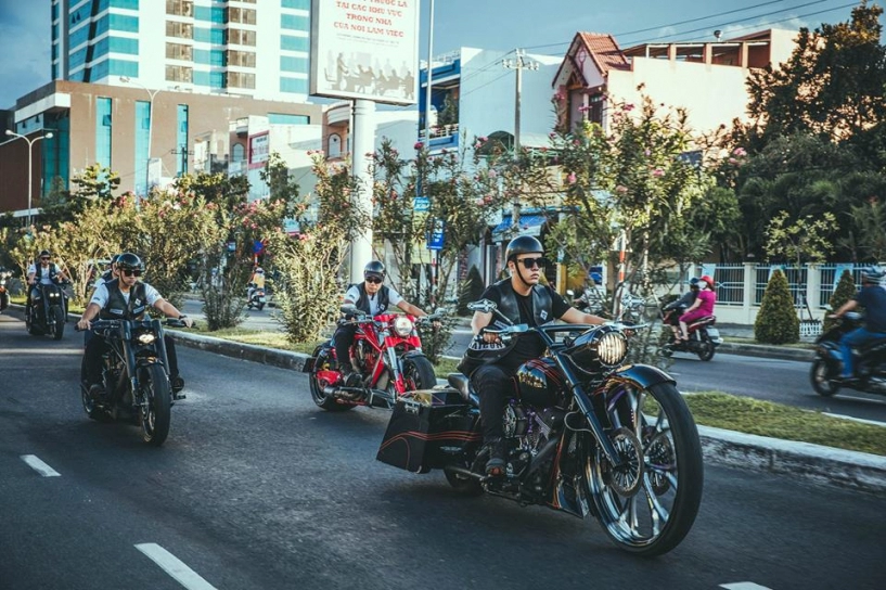 Biệt đội motor độ bánh béo siêu khủng của vietgangz brother hood