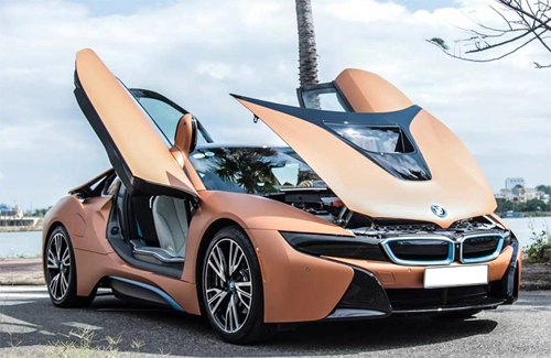  bmw i8 màu lạ của đại gia đà nẵng 