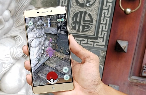  bộ đôi smartphone cho thợ săn pokemon go 