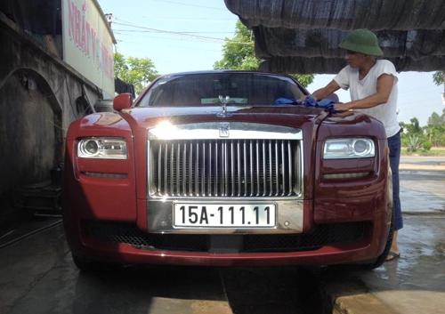  bộ sư tập rolls-royce siêu sang biển đẹp của đại gia việt 